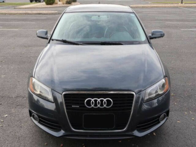 Сірий Ауді А3, об'ємом двигуна 2 л та пробігом 82 тис. км за 8900 $, фото 1 на Automoto.ua