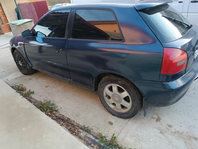 Ауди А3 1997 в Дрогобыче на Automoto.ua Синий Ауди А3, объемом двигателя 1.8 л и пробегом 1000 тыс. км за 1700 $, фото 5 на Automoto.ua