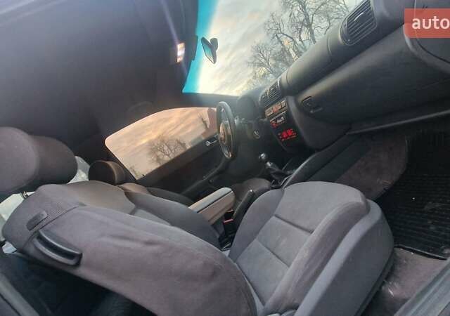 Синий Ауди А3, объемом двигателя 1.8 л и пробегом 350 тыс. км за 3000 $, фото 30 на Automoto.ua