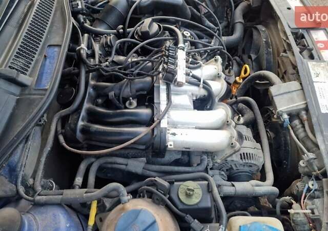 Синий Ауди А3, объемом двигателя 1.8 л и пробегом 350 тыс. км за 3000 $, фото 25 на Automoto.ua