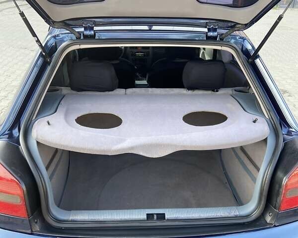 Синий Ауди А3, объемом двигателя 1.6 л и пробегом 305 тыс. км за 2850 $, фото 8 на Automoto.ua