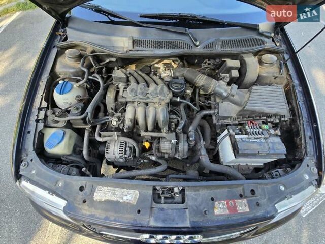 Синій Ауді А3, об'ємом двигуна 1.6 л та пробігом 299 тис. км за 3200 $, фото 14 на Automoto.ua