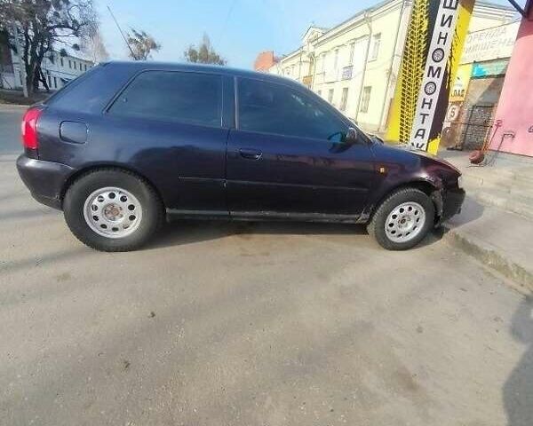 Синій Ауді А3, об'ємом двигуна 1.6 л та пробігом 250 тис. км за 2315 $, фото 8 на Automoto.ua