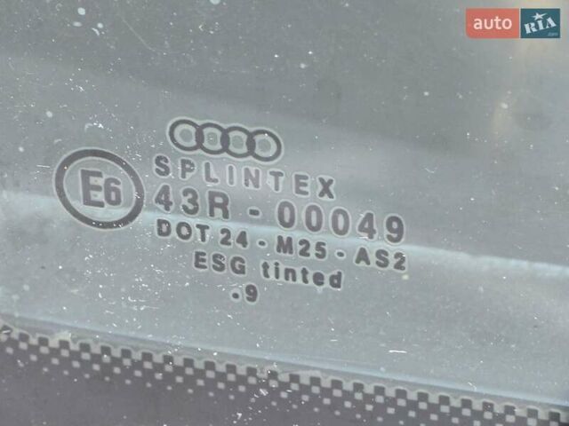 Синій Ауді А3, об'ємом двигуна 1.6 л та пробігом 299 тис. км за 3200 $, фото 26 на Automoto.ua