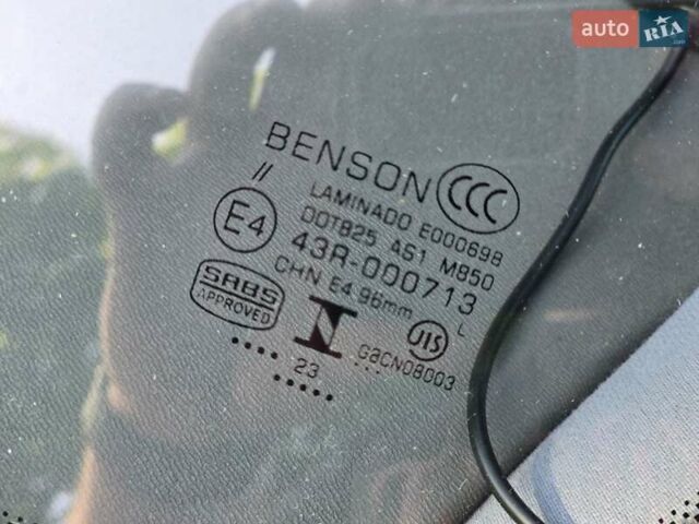 Синій Ауді А3, об'ємом двигуна 1.6 л та пробігом 299 тис. км за 3200 $, фото 27 на Automoto.ua