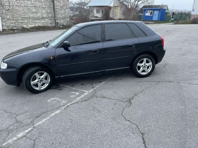 Синий Ауди А3, объемом двигателя 1.8 л и пробегом 265 тыс. км за 3800 $, фото 4 на Automoto.ua