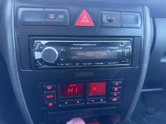 Синій Ауді А3, об'ємом двигуна 1.9 л та пробігом 430 тис. км за 5200 $, фото 8 на Automoto.ua