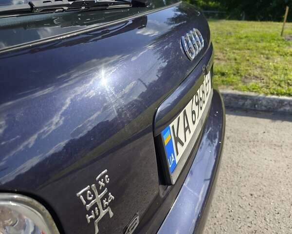 Синий Ауди А3, объемом двигателя 1.6 л и пробегом 265 тыс. км за 4000 $, фото 4 на Automoto.ua
