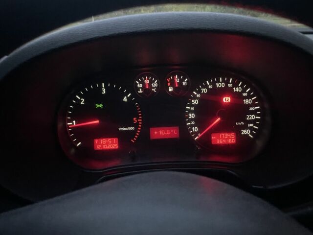 Синий Ауди А3, объемом двигателя 1.9 л и пробегом 364 тыс. км за 3800 $, фото 7 на Automoto.ua