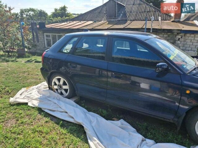 Синій Ауді А3, об'ємом двигуна 1.6 л та пробігом 250 тис. км за 1700 $, фото 1 на Automoto.ua