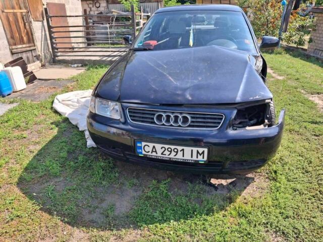 Синій Ауді А3, об'ємом двигуна 1.6 л та пробігом 220 тис. км за 1999 $, фото 3 на Automoto.ua