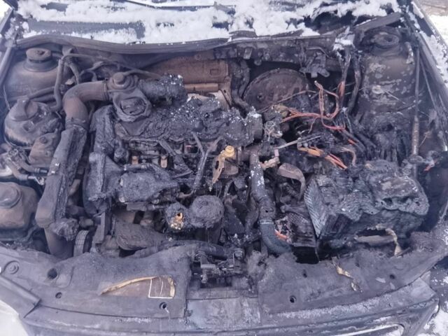 Синий Ауди А3, объемом двигателя 2 л и пробегом 370 тыс. км за 500 $, фото 4 на Automoto.ua