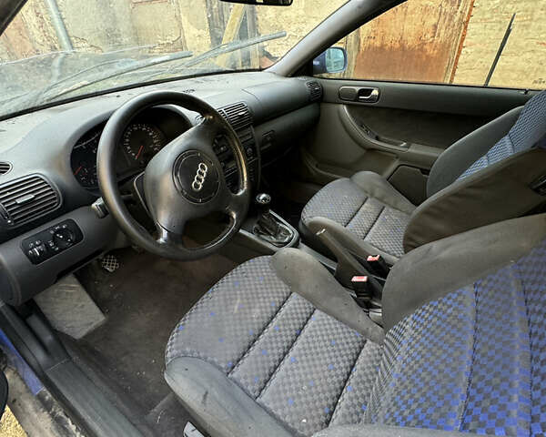 Синий Ауди А3, объемом двигателя 1.6 л и пробегом 273 тыс. км за 700 $, фото 13 на Automoto.ua