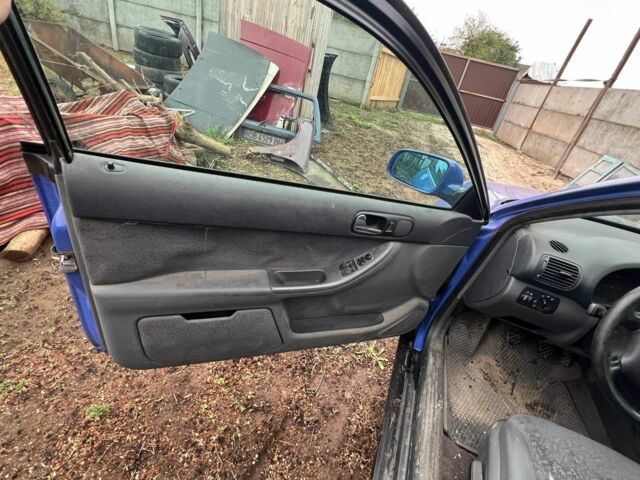 Синій Ауді А3, об'ємом двигуна 1 л та пробігом 180 тис. км за 1406 $, фото 5 на Automoto.ua