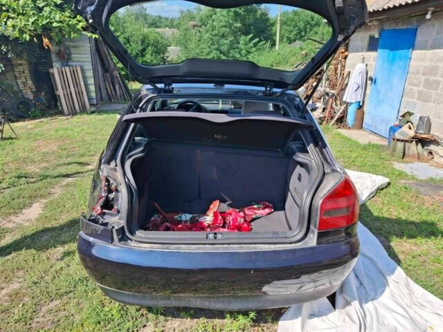Синій Ауді А3, об'ємом двигуна 1.6 л та пробігом 220 тис. км за 1999 $, фото 6 на Automoto.ua