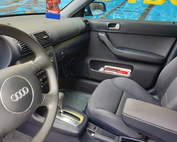 Синий Ауди А3, объемом двигателя 1.8 л и пробегом 156 тыс. км за 5500 $, фото 16 на Automoto.ua