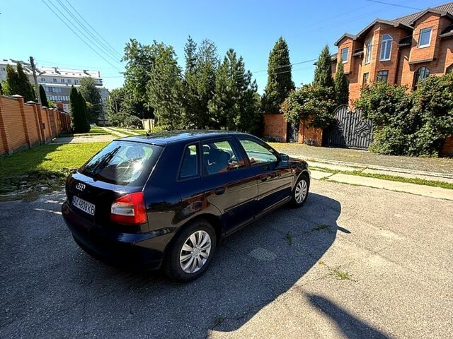 Ауди А3 2001 в Харькове на Automoto.ua Синий Ауди А3, объемом двигателя 1.6 л и пробегом 260 тыс. км за 3250 $, фото 4 на Automoto.ua