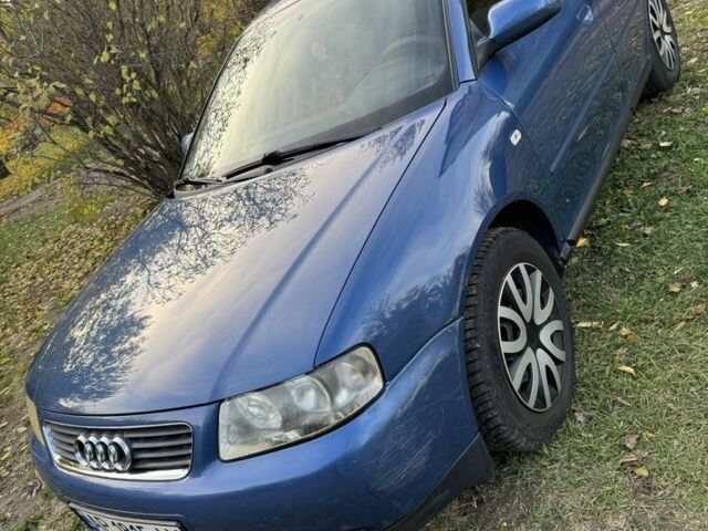 Синий Ауди А3, объемом двигателя 1.6 л и пробегом 334 тыс. км за 4300 $, фото 1 на Automoto.ua