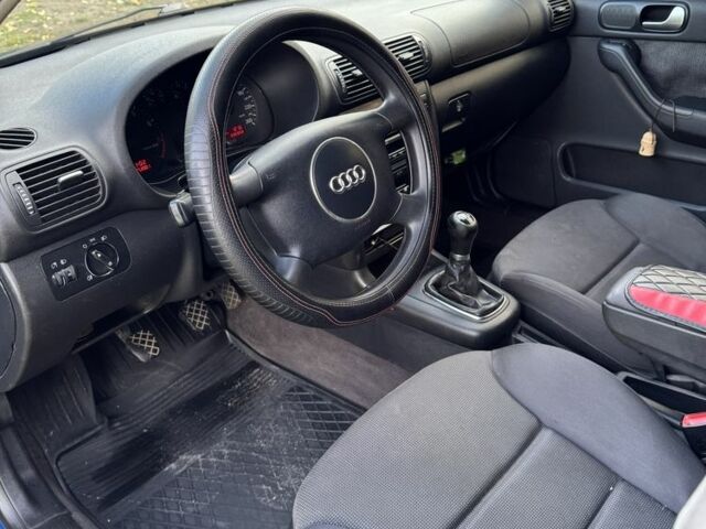 Синий Ауди А3, объемом двигателя 1.6 л и пробегом 334 тыс. км за 4300 $, фото 5 на Automoto.ua