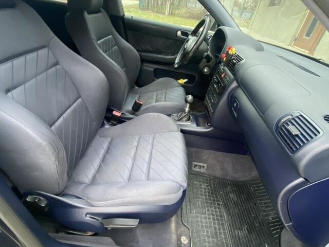 Синій Ауді А3, об'ємом двигуна 1.6 л та пробігом 245 тис. км за 3400 $, фото 5 на Automoto.ua