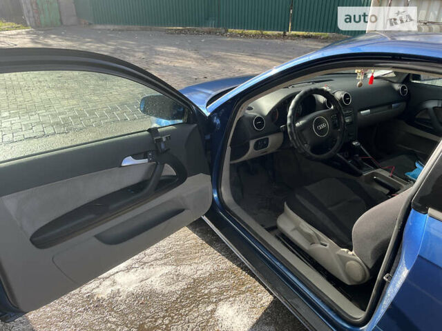 Синій Ауді А3, об'ємом двигуна 1.6 л та пробігом 260 тис. км за 3489 $, фото 25 на Automoto.ua