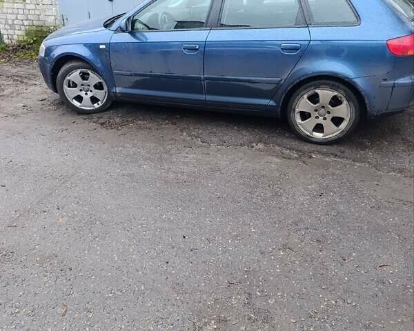 Синий Ауди А3, объемом двигателя 1.6 л и пробегом 240 тыс. км за 6500 $, фото 3 на Automoto.ua