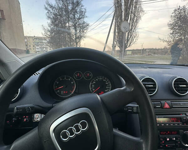 Синий Ауди А3, объемом двигателя 1.59 л и пробегом 300 тыс. км за 4300 $, фото 8 на Automoto.ua