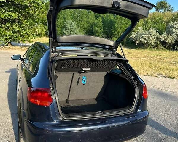 Синий Ауди А3, объемом двигателя 1.97 л и пробегом 300 тыс. км за 6150 $, фото 10 на Automoto.ua