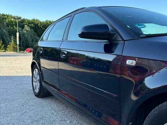 Синий Ауди А3, объемом двигателя 2 л и пробегом 300 тыс. км за 5700 $, фото 3 на Automoto.ua