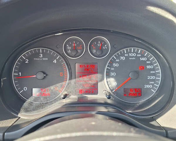 Синий Ауди А3, объемом двигателя 1.97 л и пробегом 257 тыс. км за 6700 $, фото 9 на Automoto.ua