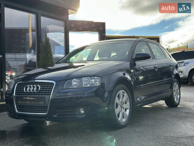 Синий Ауди А3, объемом двигателя 1.6 л и пробегом 206 тыс. км за 7499 $, фото 4 на Automoto.ua