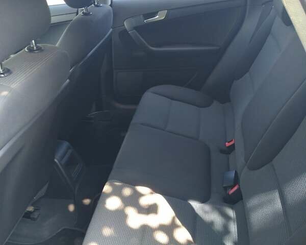 Синій Ауді А3, об'ємом двигуна 1.6 л та пробігом 141 тис. км за 8100 $, фото 11 на Automoto.ua