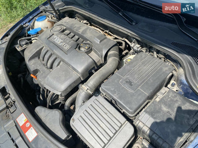 Синий Ауди А3, объемом двигателя 1.6 л и пробегом 237 тыс. км за 7250 $, фото 10 на Automoto.ua