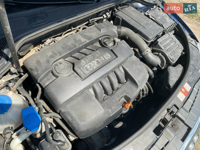 Синий Ауди А3, объемом двигателя 1.6 л и пробегом 237 тыс. км за 7250 $, фото 9 на Automoto.ua