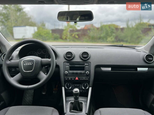 Синій Ауді А3, об'ємом двигуна 1.6 л та пробігом 234 тис. км за 7800 $, фото 32 на Automoto.ua