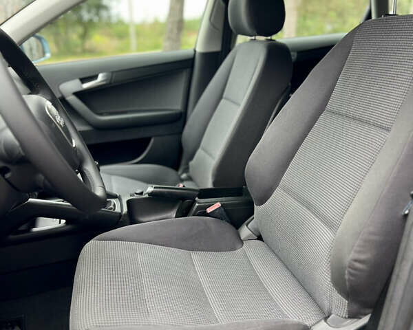 Синій Ауді А3, об'ємом двигуна 1.6 л та пробігом 234 тис. км за 7800 $, фото 24 на Automoto.ua