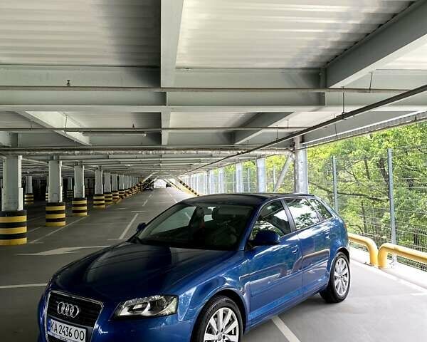 Синій Ауді А3, об'ємом двигуна 1.6 л та пробігом 275 тис. км за 7550 $, фото 4 на Automoto.ua