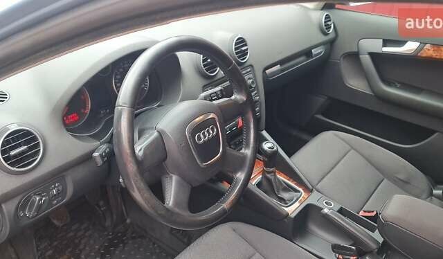 Синий Ауди А3, объемом двигателя 2 л и пробегом 338 тыс. км за 8700 $, фото 7 на Automoto.ua