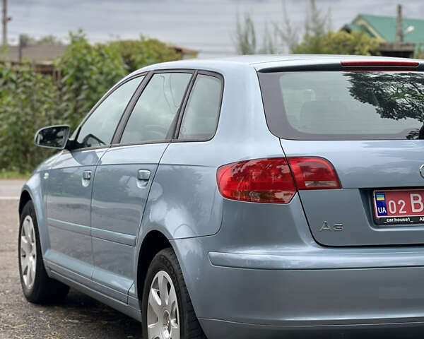 Синій Ауді А3, об'ємом двигуна 1.6 л та пробігом 234 тис. км за 7800 $, фото 7 на Automoto.ua