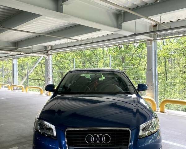 Синій Ауді А3, об'ємом двигуна 1.6 л та пробігом 275 тис. км за 7550 $, фото 5 на Automoto.ua