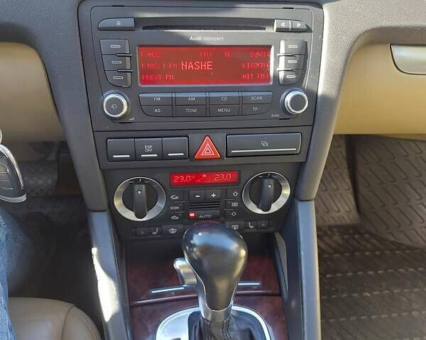 Синій Ауді А3, об'ємом двигуна 1.8 л та пробігом 228 тис. км за 6600 $, фото 3 на Automoto.ua