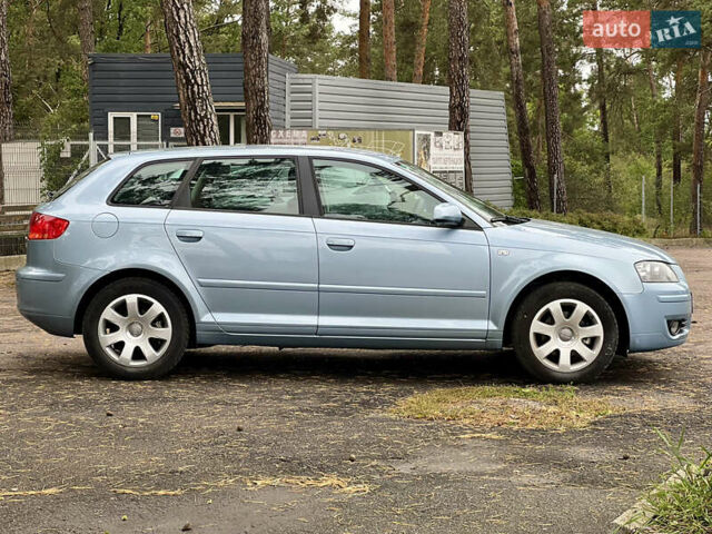 Синій Ауді А3, об'ємом двигуна 1.6 л та пробігом 234 тис. км за 7800 $, фото 4 на Automoto.ua