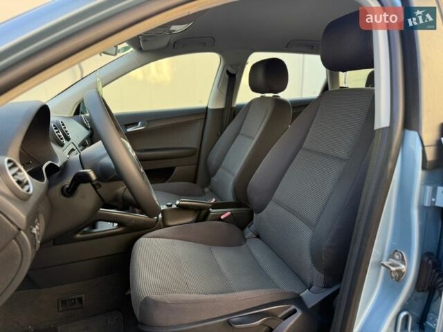 Синий Ауди А3, объемом двигателя 1.6 л и пробегом 234 тыс. км за 6999 $, фото 41 на Automoto.ua