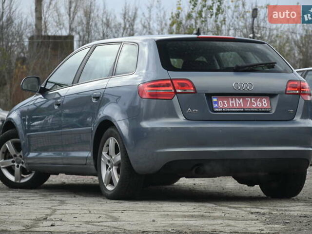 Синій Ауді А3, об'ємом двигуна 1.6 л та пробігом 212 тис. км за 8300 $, фото 7 на Automoto.ua