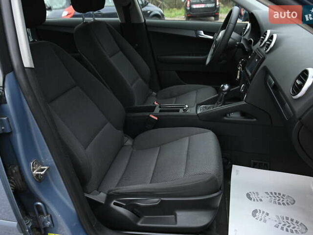 Синій Ауді А3, об'ємом двигуна 1.6 л та пробігом 212 тис. км за 8300 $, фото 30 на Automoto.ua