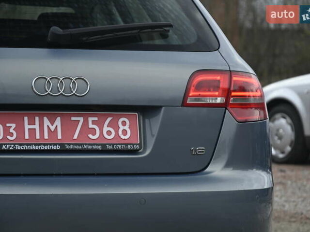 Синий Ауди А3, объемом двигателя 1.6 л и пробегом 212 тыс. км за 7900 $, фото 7 на Automoto.ua