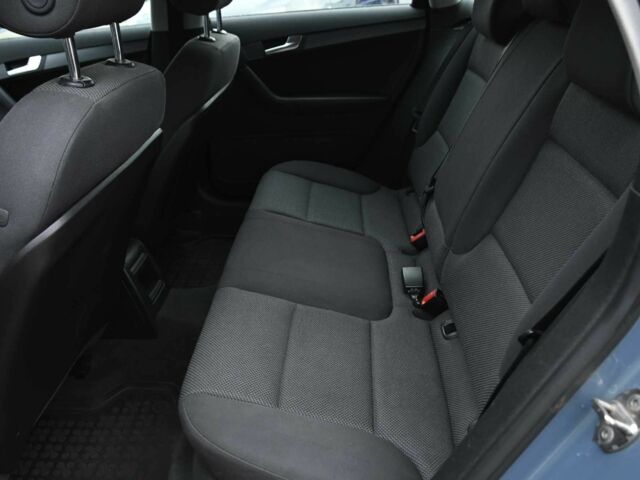 Синий Ауди А3, объемом двигателя 1.6 л и пробегом 212 тыс. км за 8300 $, фото 13 на Automoto.ua