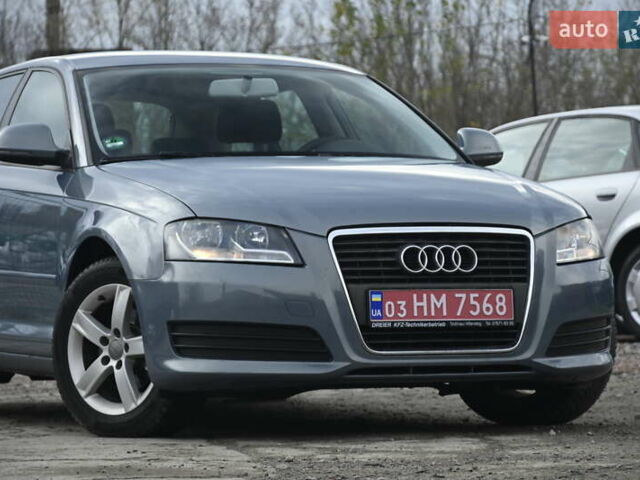 Синій Ауді А3, об'ємом двигуна 1.6 л та пробігом 212 тис. км за 8300 $, фото 2 на Automoto.ua