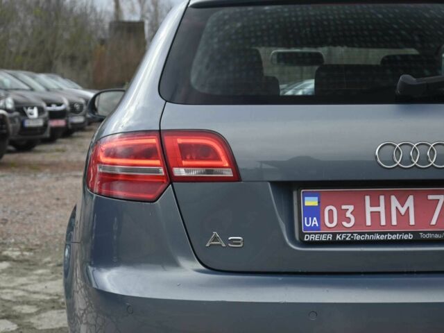 Синий Ауди А3, объемом двигателя 1.6 л и пробегом 212 тыс. км за 8300 $, фото 6 на Automoto.ua