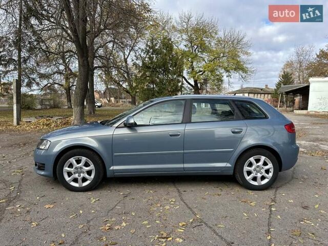 Синий Ауди А3, объемом двигателя 1.97 л и пробегом 177 тыс. км за 12500 $, фото 1 на Automoto.ua